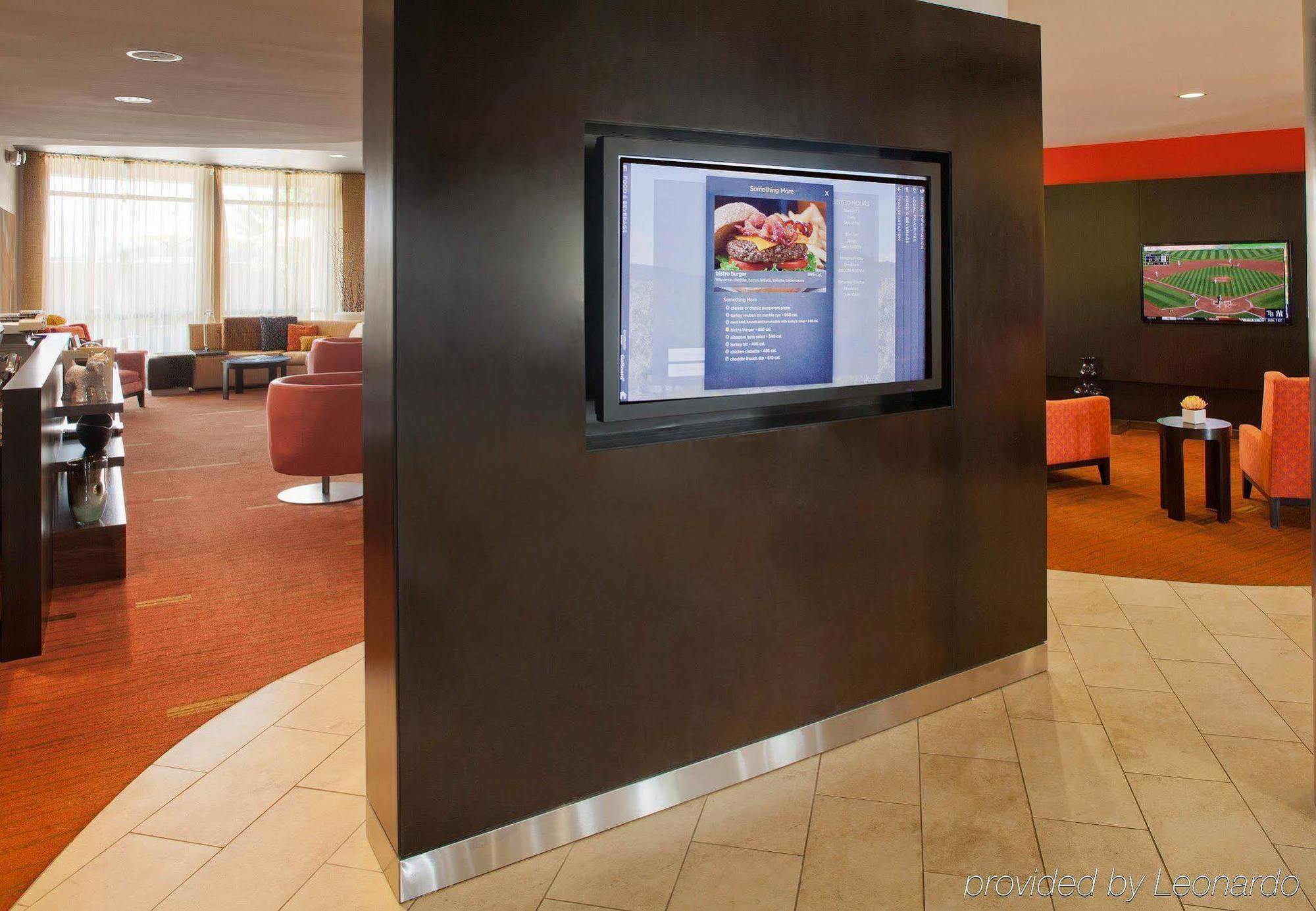 Готель Courtyard Medford Airport Екстер'єр фото